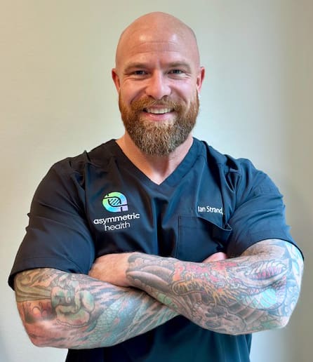 Dr. Ian Strand